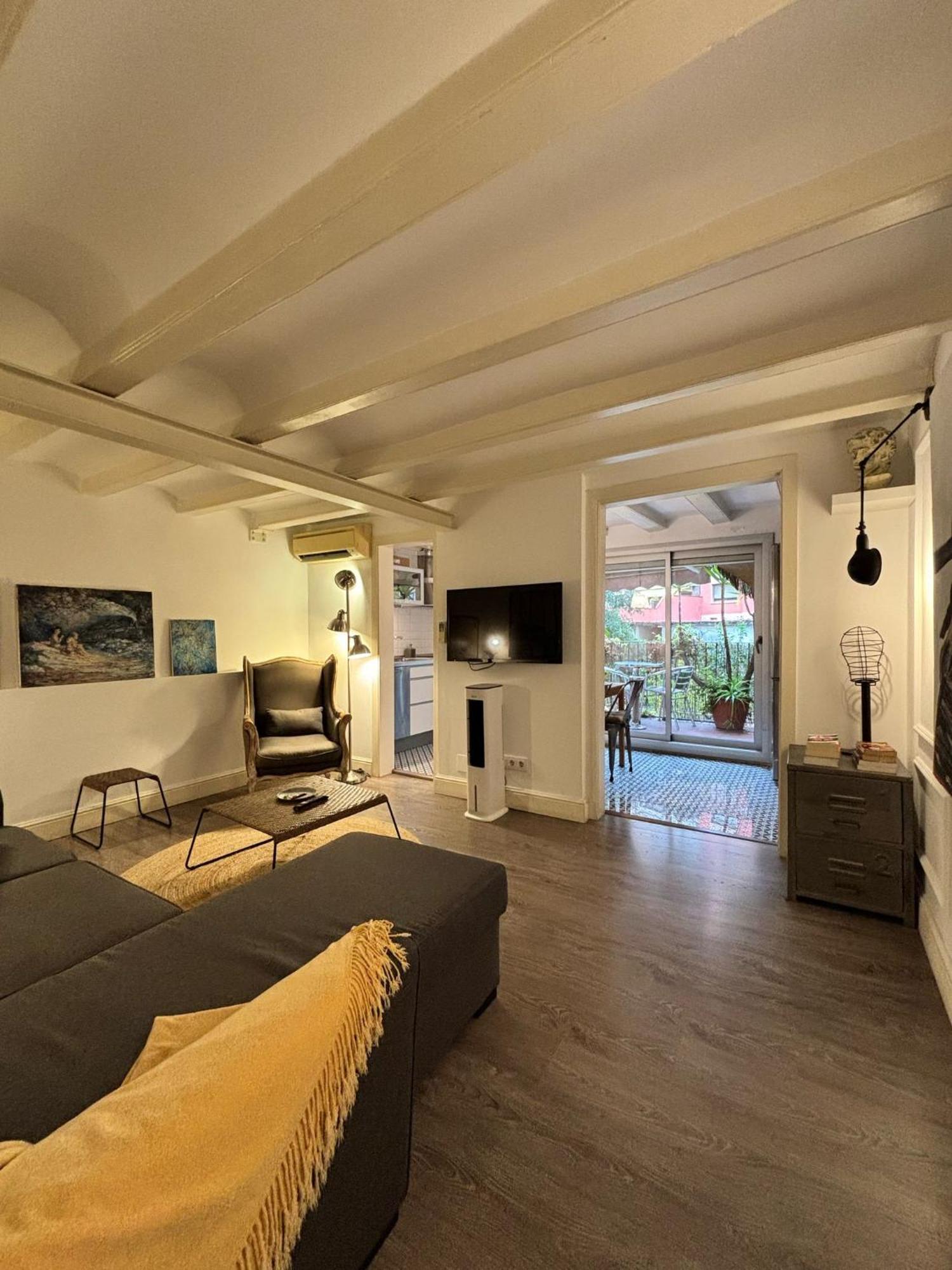 Rossello Apartment Barcelona Bagian luar foto
