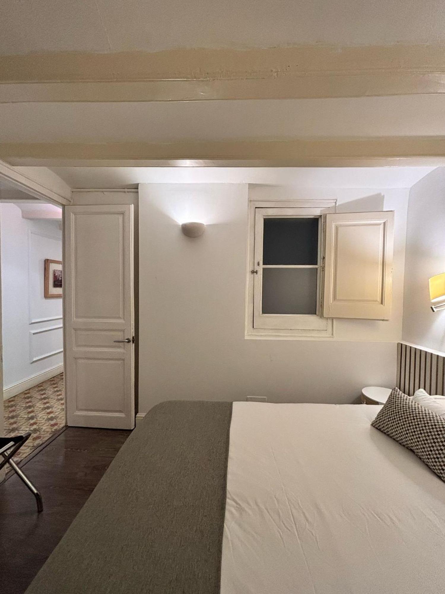 Rossello Apartment Barcelona Bagian luar foto